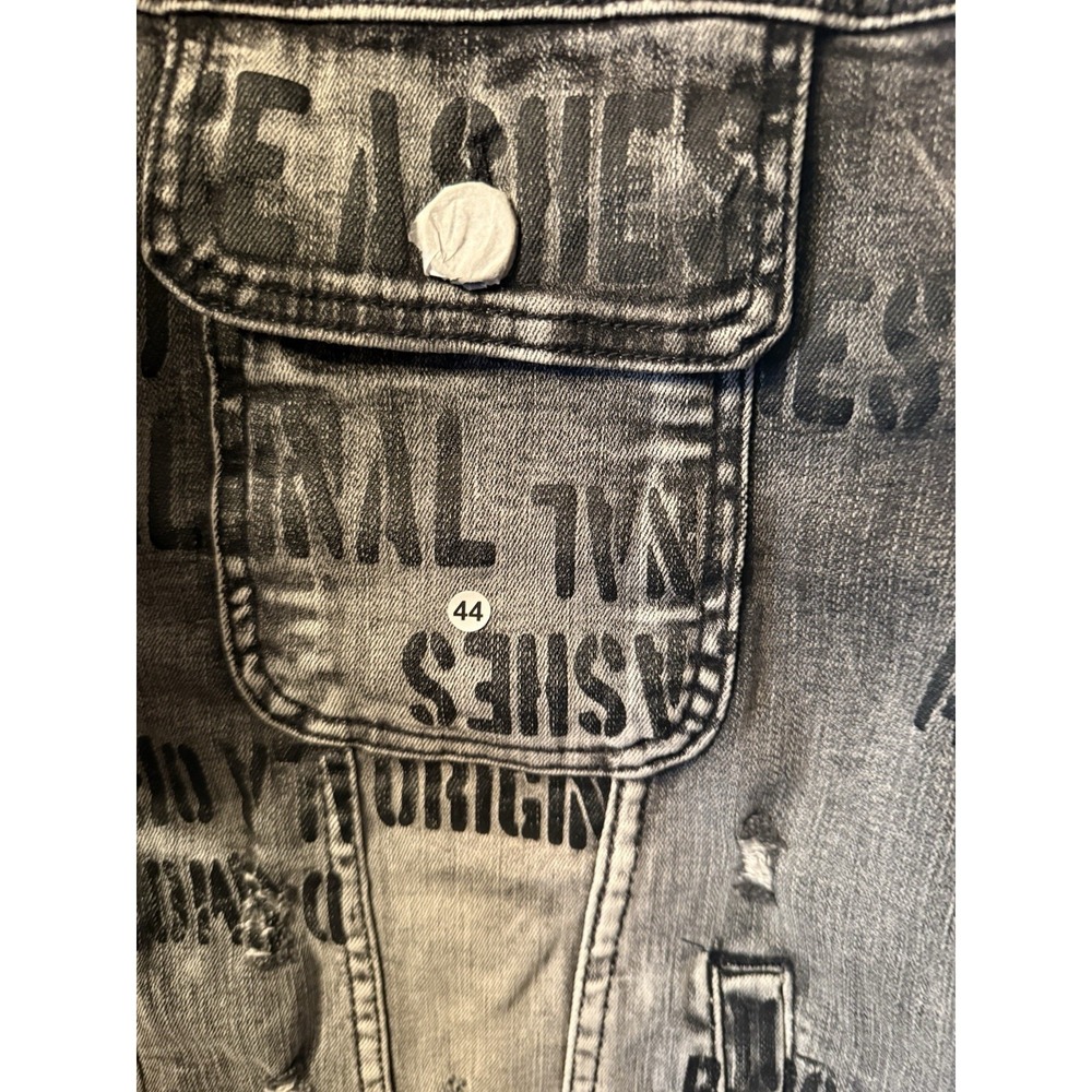 Jean Jacket Gala - Picture 4 of 4
